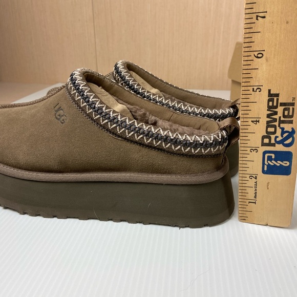 UGG Tazz Platform Slippers Womens 9 Driftwood Taupe Suede Plush Lined Shoes - Picture 4 of 14